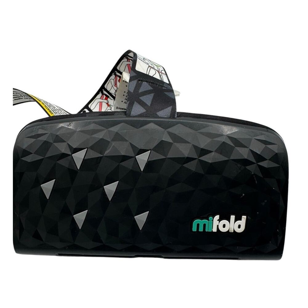 Mifold Grab-And-Go Compact Car Booster Portable Traveling Seat Expandable Black - Picture 2 of 8